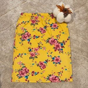 Pretty yellow floral pencil skirt